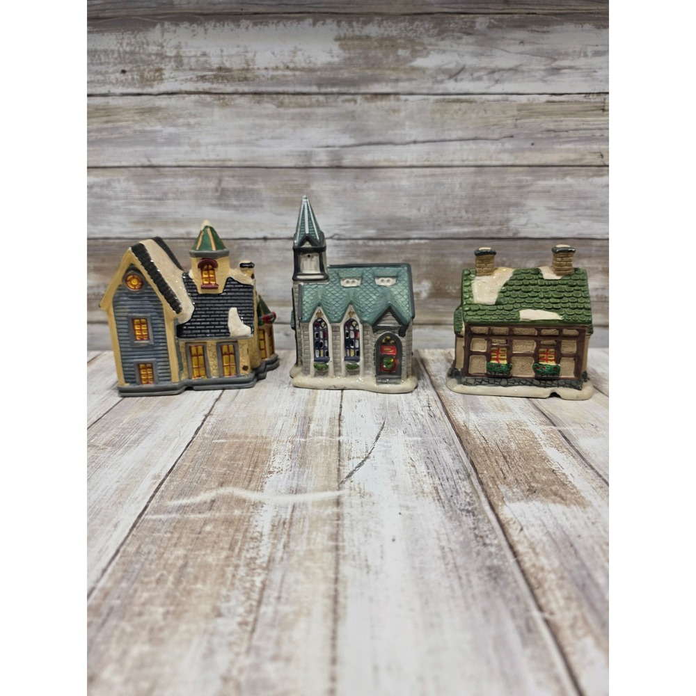 Cobblestone Corners 2002 Christmas Village Set Music Shop Church Grocery 3pc - Picture 6 of 10